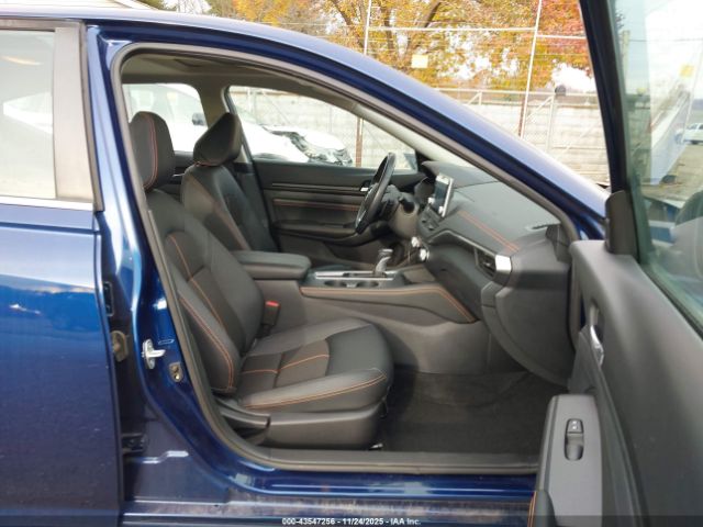 2019 NISSAN ALTIMA 1N4BL4CVXKC178178 Photo 4