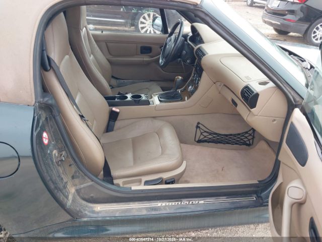 2001 BMW Z3 WBACN334X1LM03494 Photo 4