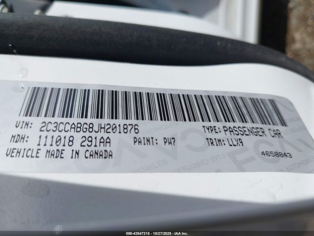 2018 CHRYSLER 300 2C3CCABG8JH201876 Photo 8