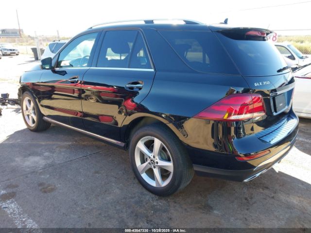 2017 MERCEDES-BENZ GLE 350 4JGDA5JB9HA984391 Photo 2