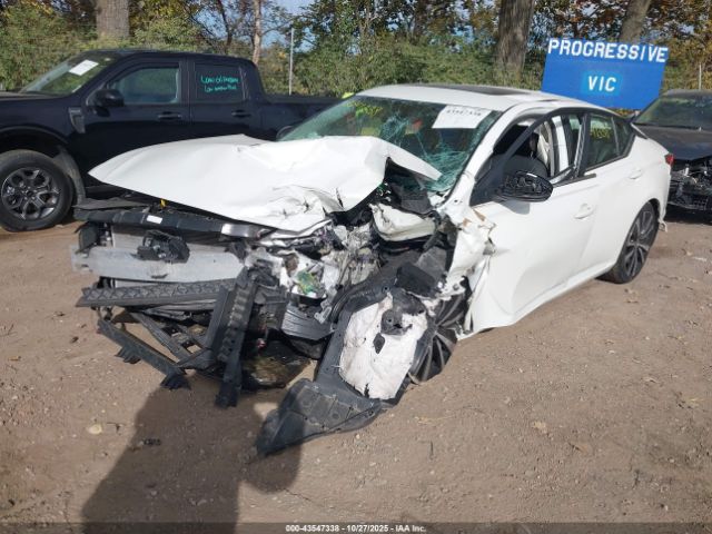 2021 NISSAN ALTIMA 1N4BL4CV2MN403734 Photo 1