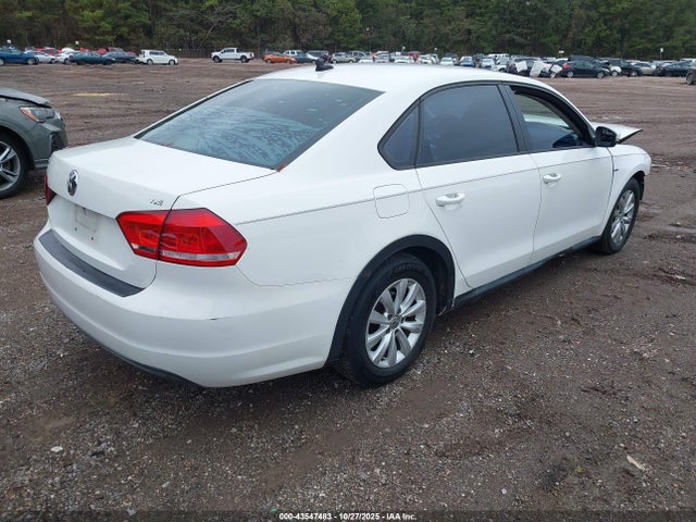 43547483 :رقم المزاد ، 1VWAT7A38FC014908 vin ، 2015 Volkswagen Passat 1.8t Wolfsburg Edition مزاد بيع