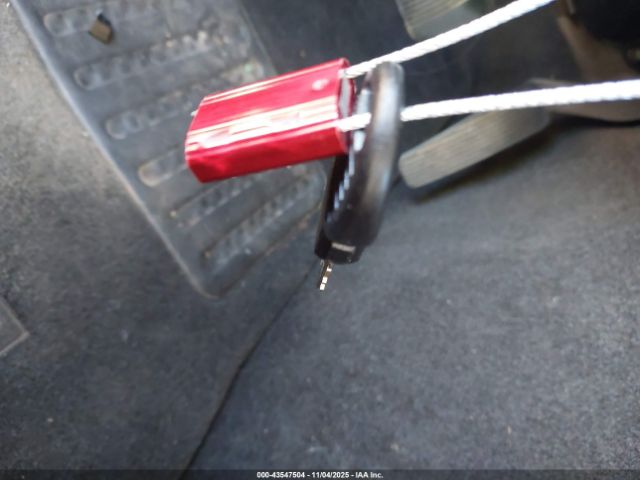 2010 CHRYSLER 300C 2C3CA6CT3AH114840 Photo 10