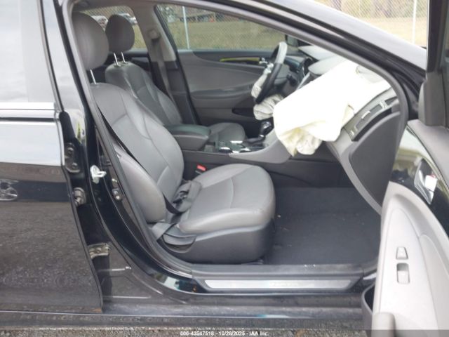 2011 HYUNDAI SONATA 5NPEC4AC3BH258709 Photo 4