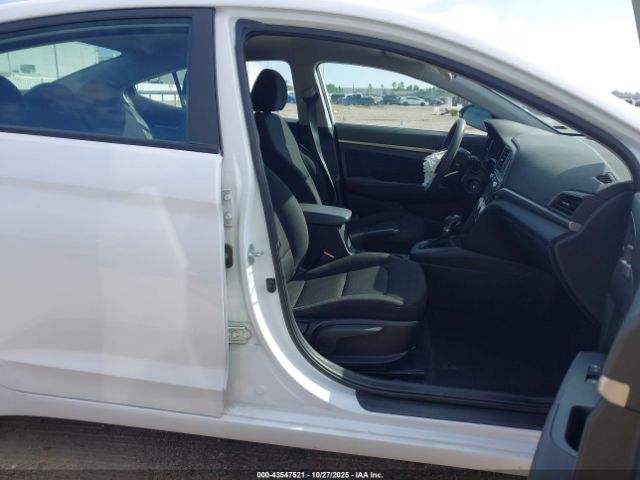 2019 HYUNDAI ELANTRA 5NPD84LFXKH458488 Photo 4