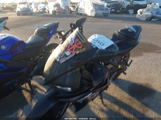 2021 YAMAHA YZFR3 MH3RH18Y2MK005888 Photo 1