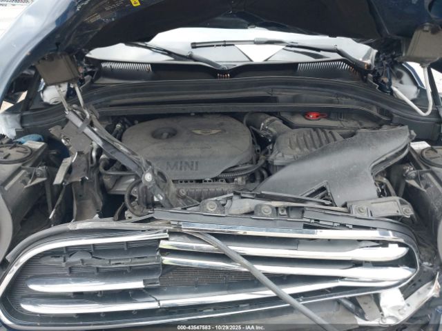 2018 MINI COUNTRYMAN WMZYV5C39J3E03548 Photo 9