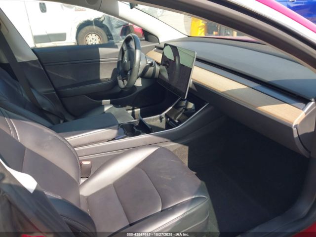 2018 TESLA MODEL 3 5YJ3E1EAXJF020328 Photo 4