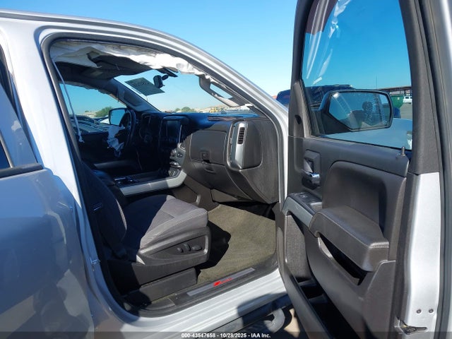1GCVKREC6JZ110250 Chevrolet Silverado 1500 2lt