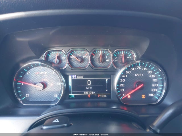 1GCVKREC6JZ110250 Chevrolet Silverado 1500 2lt