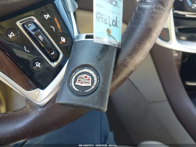 43547672 :رقم المزاد ، 3GYFNBE38ES597693 vin ، 2014 Cadillac Srx Luxury Collection مزاد بيع