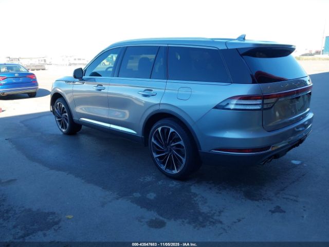 2020 LINCOLN AVIATOR 5LM5J7XC7LGL07021 Photo 2