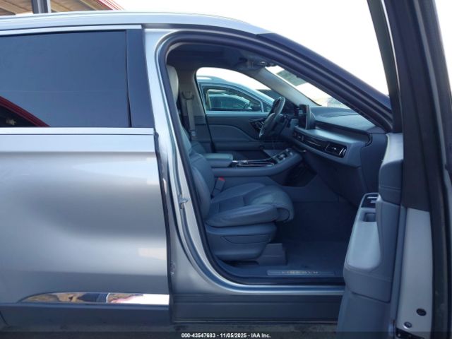 2020 LINCOLN AVIATOR 5LM5J7XC7LGL07021 Photo 4