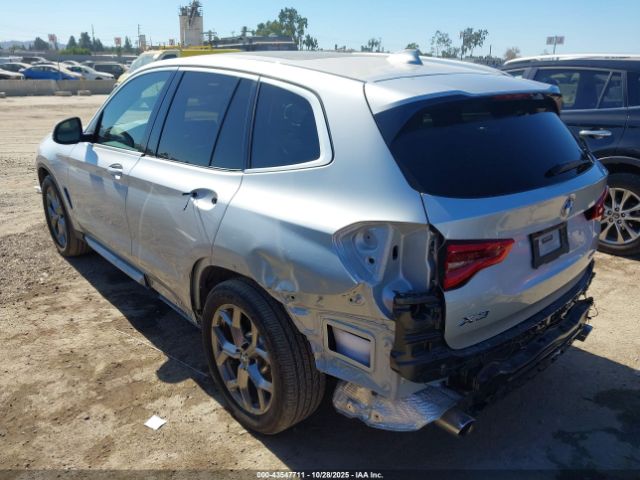 2020 BMW X3 5UXTY3C05L9B24057 Photo 2