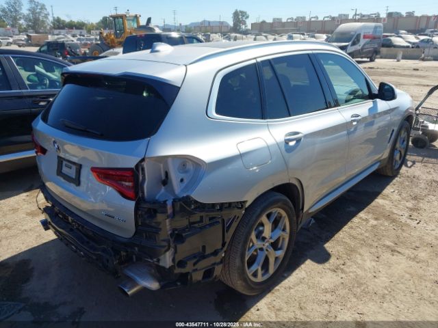 2020 BMW X3 5UXTY3C05L9B24057 Photo 3