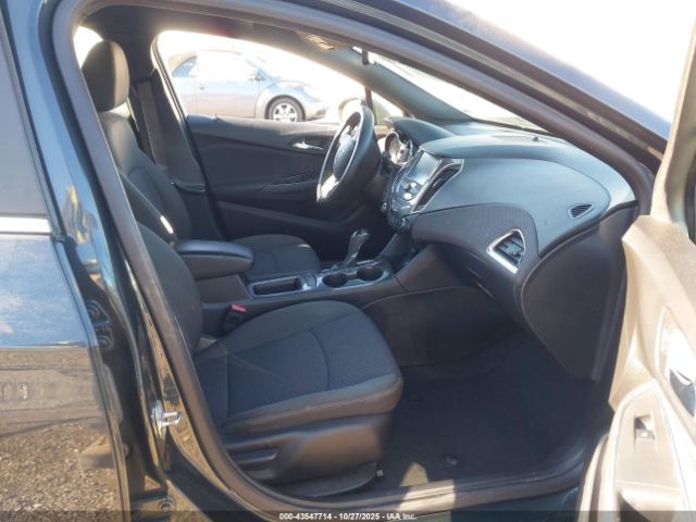 2017 CHEVROLET CRUZE 3G1BE6SM1HS547420 Photo 4