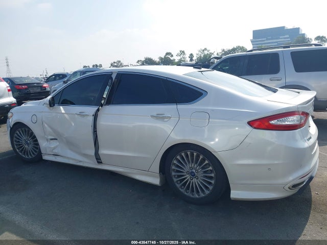 Ford Fusion Energi Titanium 2014 3FA6P0SU7ER122146 Image 14