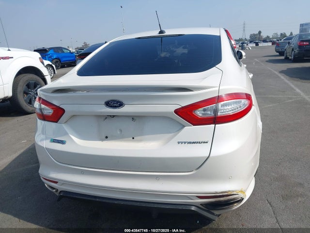 Ford Fusion Energi Titanium 2014 3FA6P0SU7ER122146 Image 16