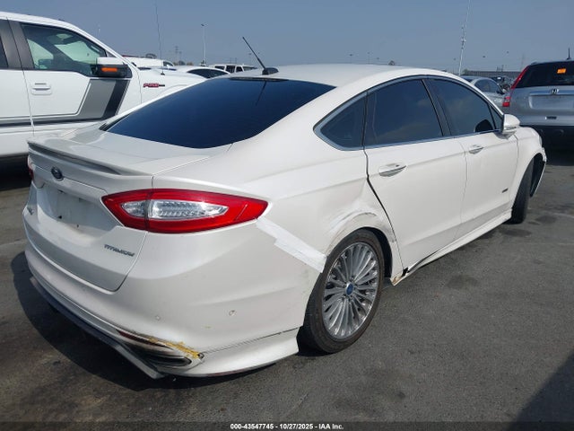 Ford Fusion Energi Titanium 2014 3FA6P0SU7ER122146 Image 4