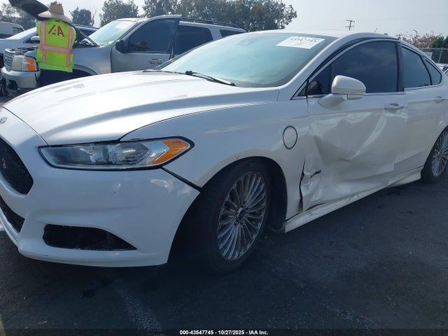 Ford Fusion Energi Titanium 2014 3FA6P0SU7ER122146 Image 6