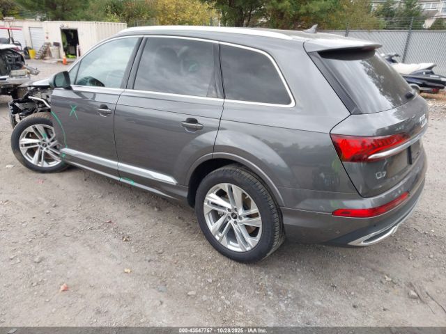 2022 AUDI Q7 WA1LXBF77ND022287 Photo 2