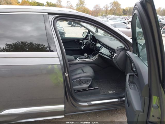 2022 AUDI Q7 WA1LXBF77ND022287 Photo 4