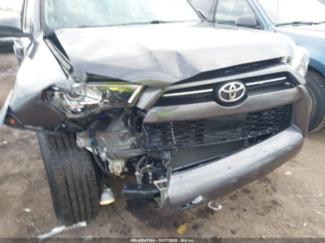 2020 TOYOTA 4RUNNER JTEBU5JR2L5774728 Photo 5