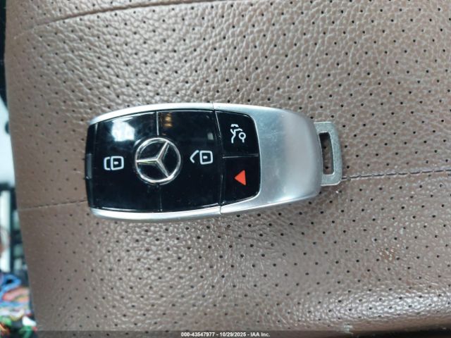 2017 MERCEDES-BENZ E 300 WDDZF4KB9HA095455 Photo 10