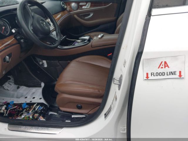 2017 MERCEDES-BENZ E 300 WDDZF4KB9HA095455 Photo 5