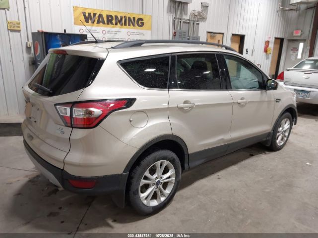 2017 FORD ESCAPE 1FMCU9GD6HUC66976 Photo 3