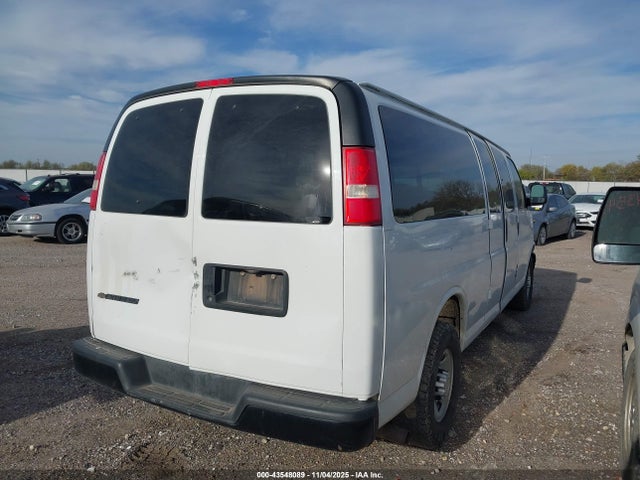 2013 CHEVROLET EXPRESS 3500 1GAZGZFA3D1146442 Photo 3