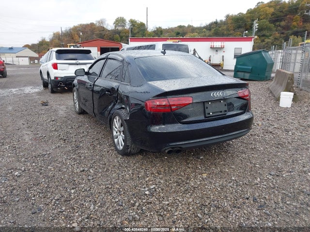 2014 AUDI A4 WAUBFAFL4EN001576 Photo 2