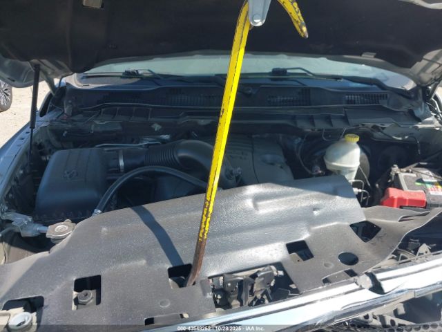 2016 RAM 1500 3C6RR6LT1GG288372 Photo 9