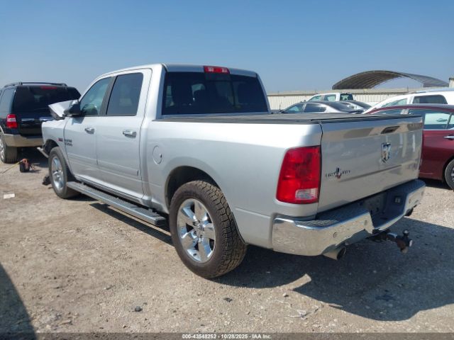 2016 RAM 1500 3C6RR6LT1GG288372 Photo 2