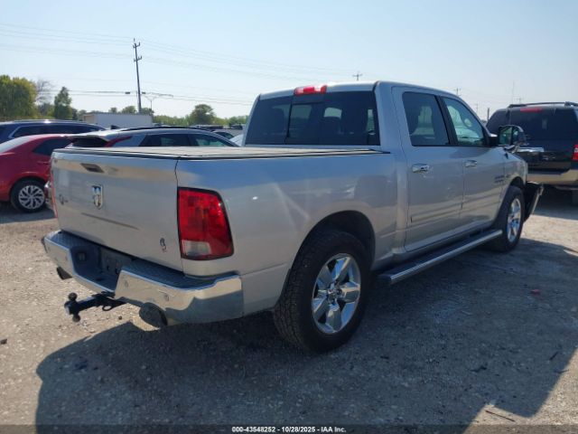 2016 RAM 1500 3C6RR6LT1GG288372 Photo 3