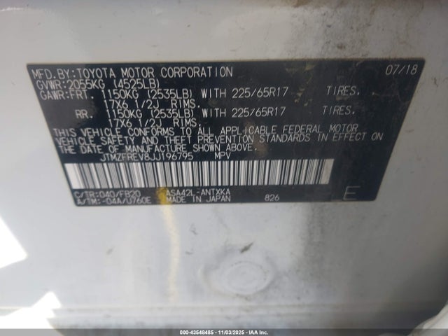 JTMZFREV8JJ196795 Toyota RAV4 LE