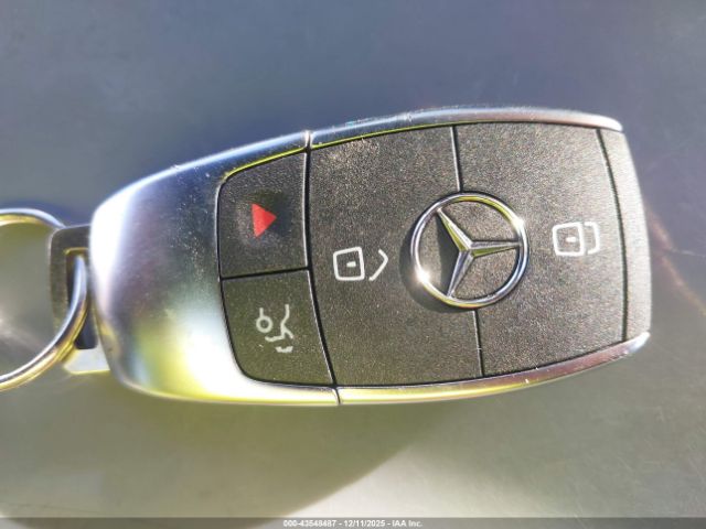 2021 MERCEDES-BENZ C 300 W1KWF8DB3MR640486 Photo 10