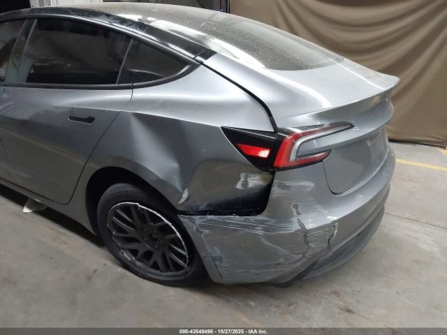 2025 TESLA MODEL 3 5YJ3E1EB3SF969391 Photo 5