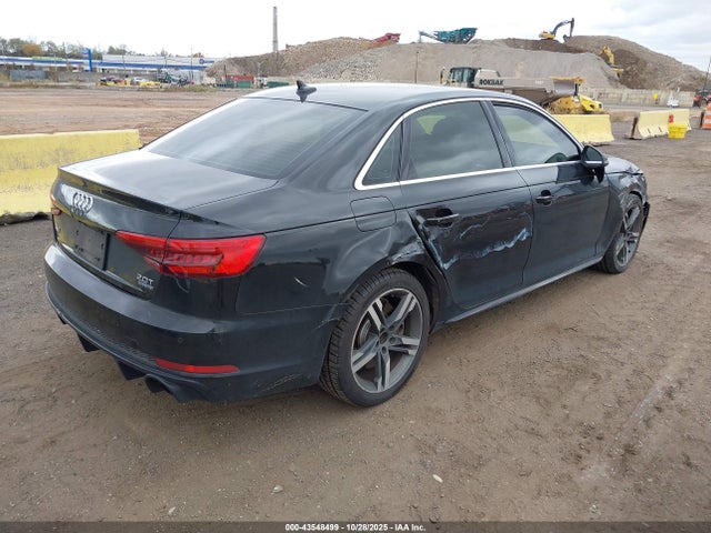 2017 AUDI A4 WAUENAF42HN028241 Photo 3