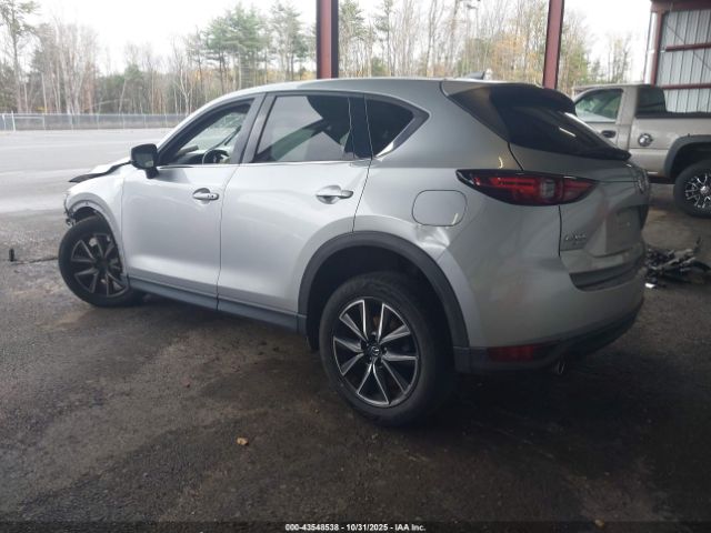 2018 MAZDA CX-5 JM3KFBDMXJ0311346 Photo 2
