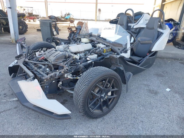 2022 POLARIS SLINGSHOT 57XAATHD3N8150873 Photo 1