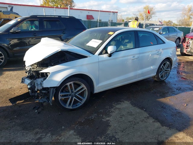 2017 AUDI A3 WAUAUGFF4H1066518 Photo 1
