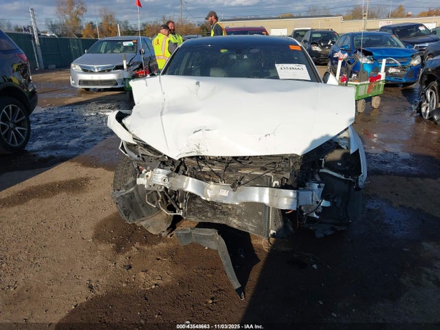 2017 AUDI A3 WAUAUGFF4H1066518 Photo 5