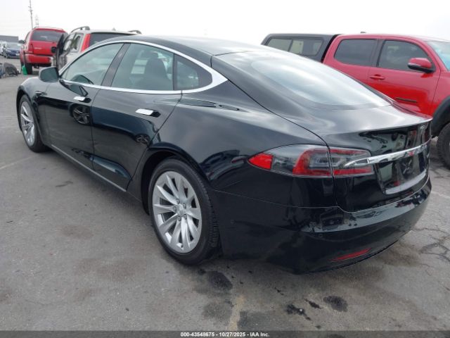 2019 TESLA MODEL S 5YJSA1E20KF345815 Photo 2