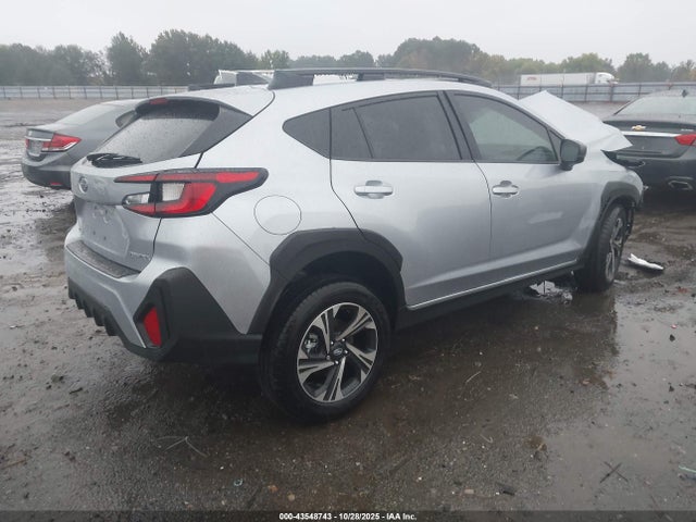 2025 SUBARU CROSSTREK JF2GUHDCXSH289559 Photo 3