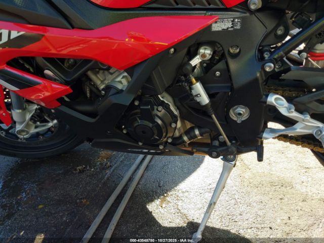 2024 BMW S 1000 WB10E630XR6J82443 Photo 8