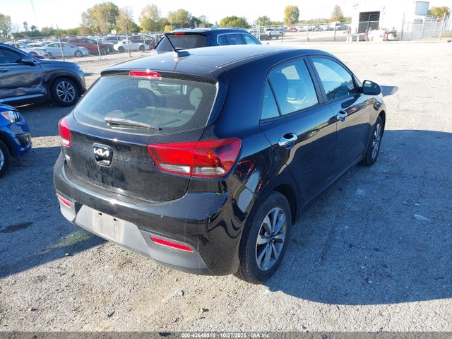 2023 KIA RIO 5-DOOR 3KPA25AD8PE518162 Photo 3