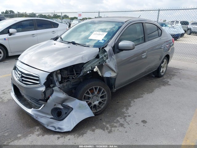 2017 MITSUBISHI MIRAGE G4 ML32F3FJ8HHF15453 Photo 1