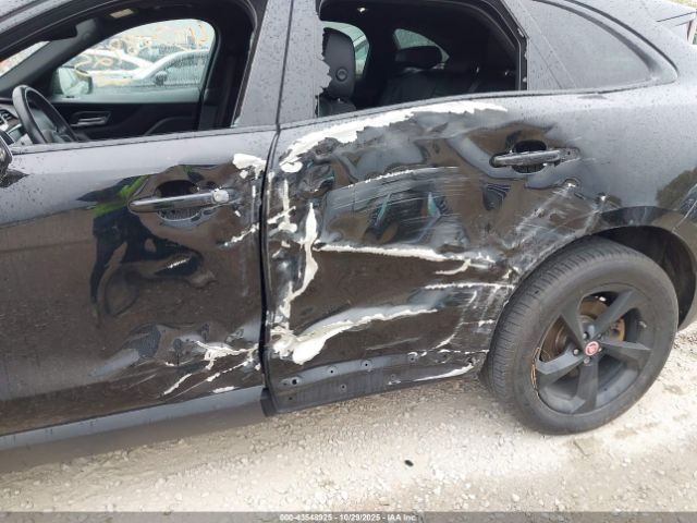 2017 JAGUAR F-PACE SADCJ2BVXHA496725 Photo 5