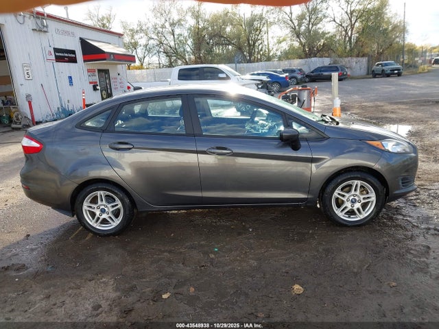Ford FIESTA SE 2017 3FADP4BJ2HM119001 Image 13